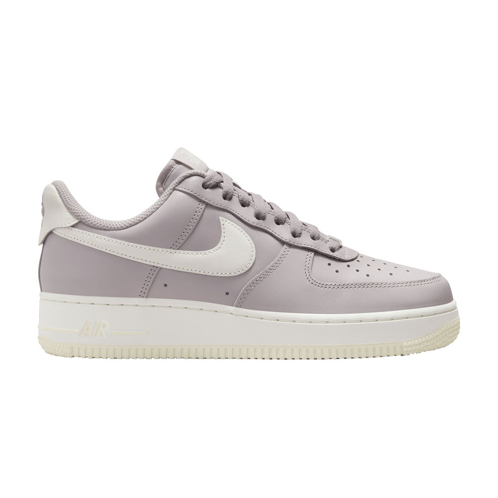 Nike Wmns Air Force 1 '07 EasyOn 'Platinum Violet'