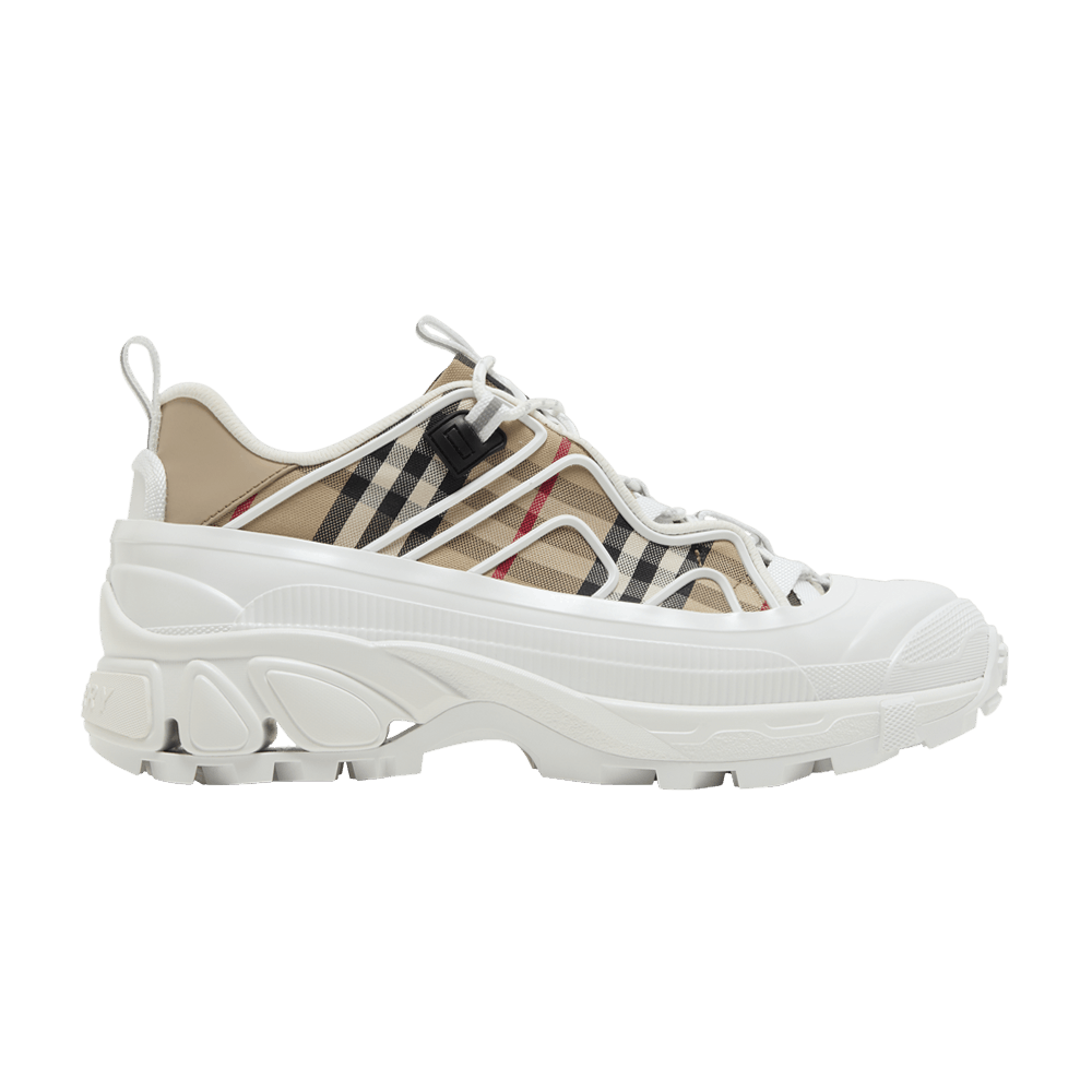 Burberry Arthur 'Archive Beige'