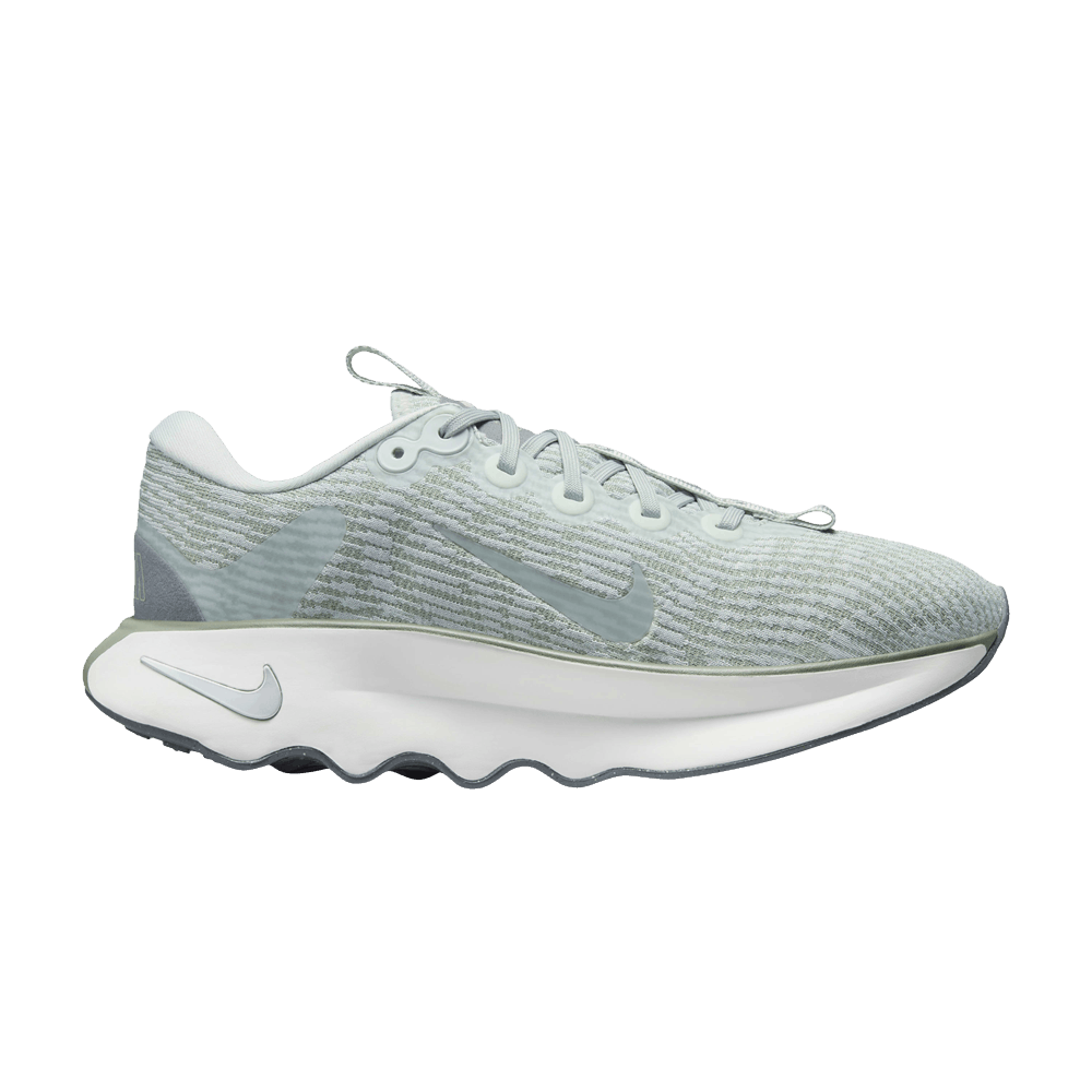 Buy Nike Motiva  display picture 3