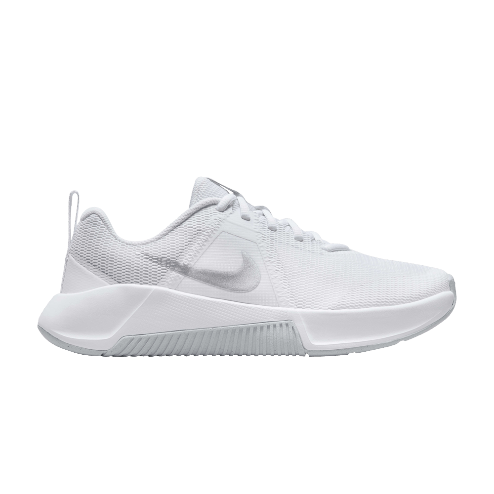 Nike Wmns MC Trainer 3 'White Metallic Platinum'