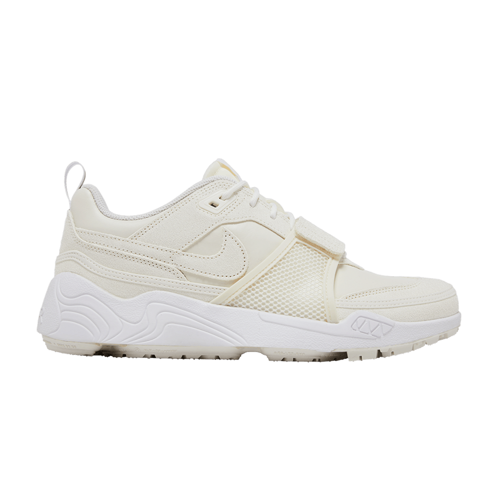 Sell Travis Scott x Nike Zoom Field Jaxx SP 'Sail' on alias