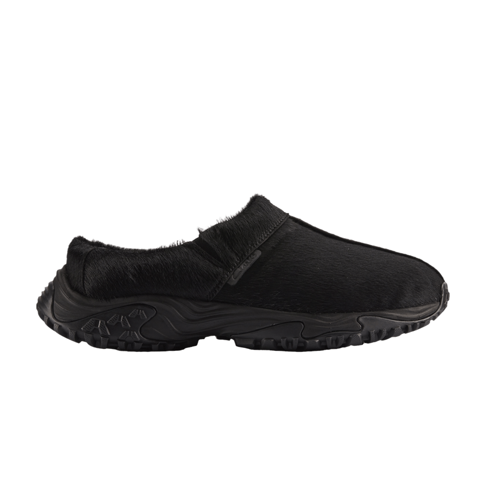 Buy Supreme x Clarks Wallabee 'Black Bandana' - 261 42426 | GOAT