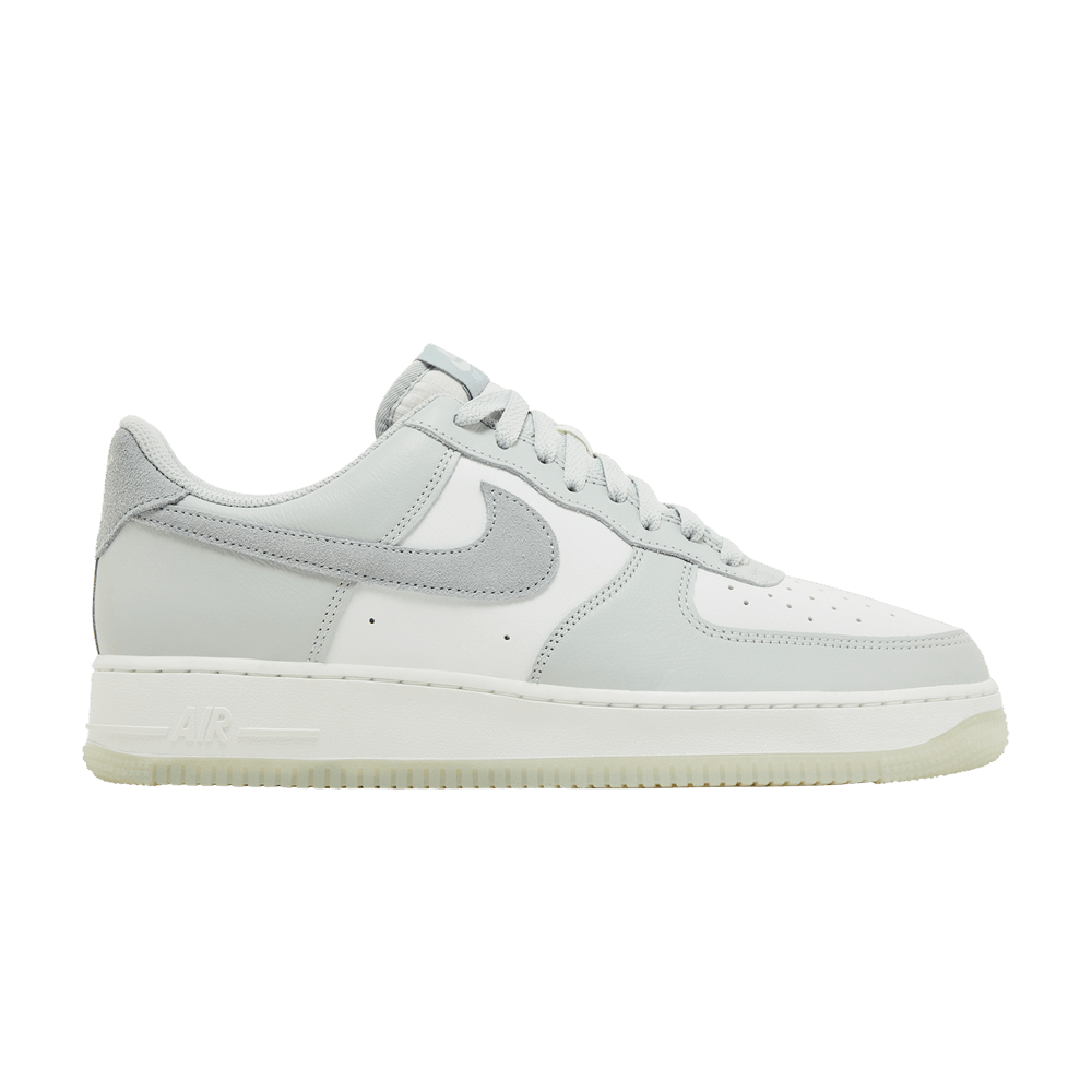 Nike Air Force 1 '07 LV8 'Light Silver Pumice'