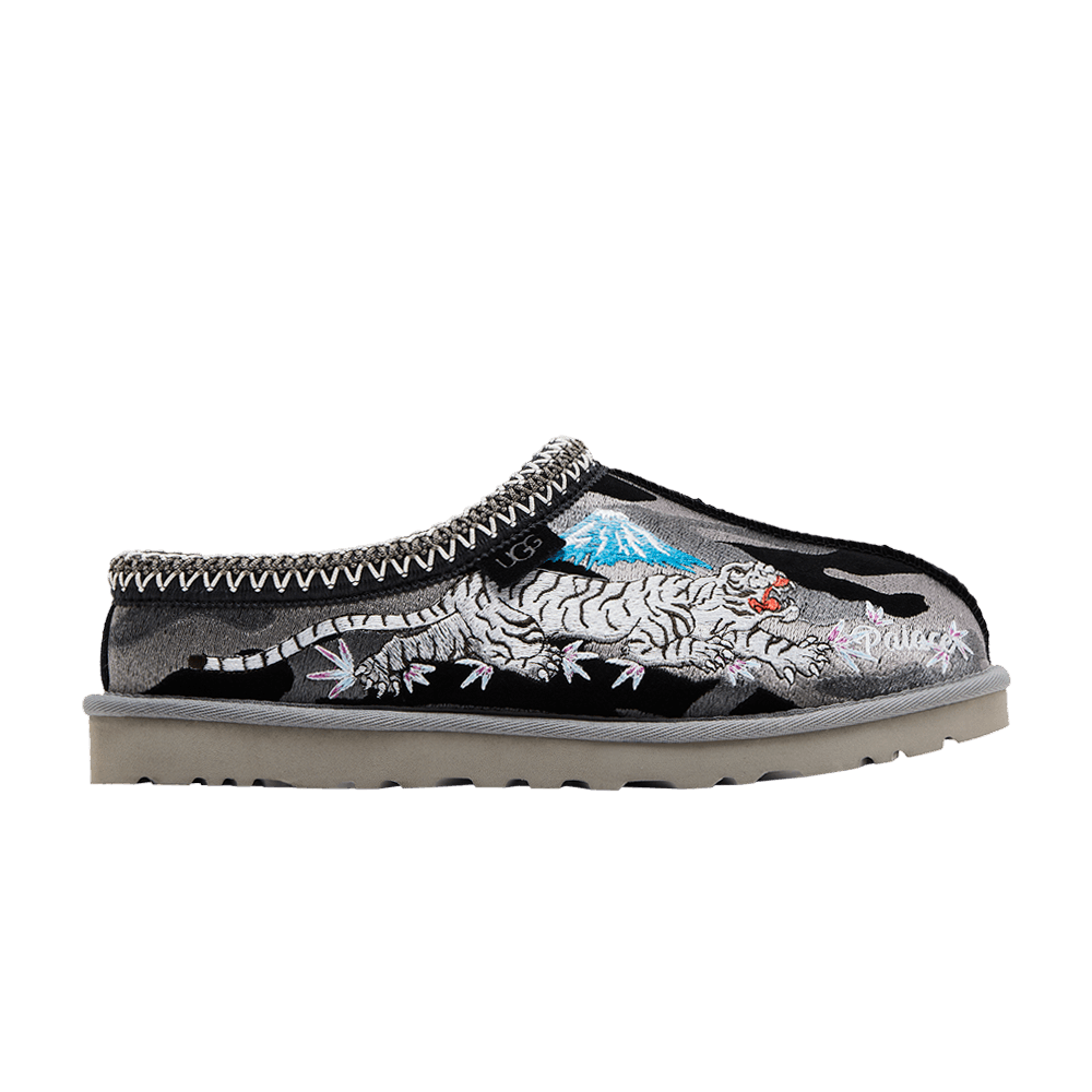 Buy Palace x UGG Tasman Slipper 'Burnt Olive Camo' - 1172070 GRNC