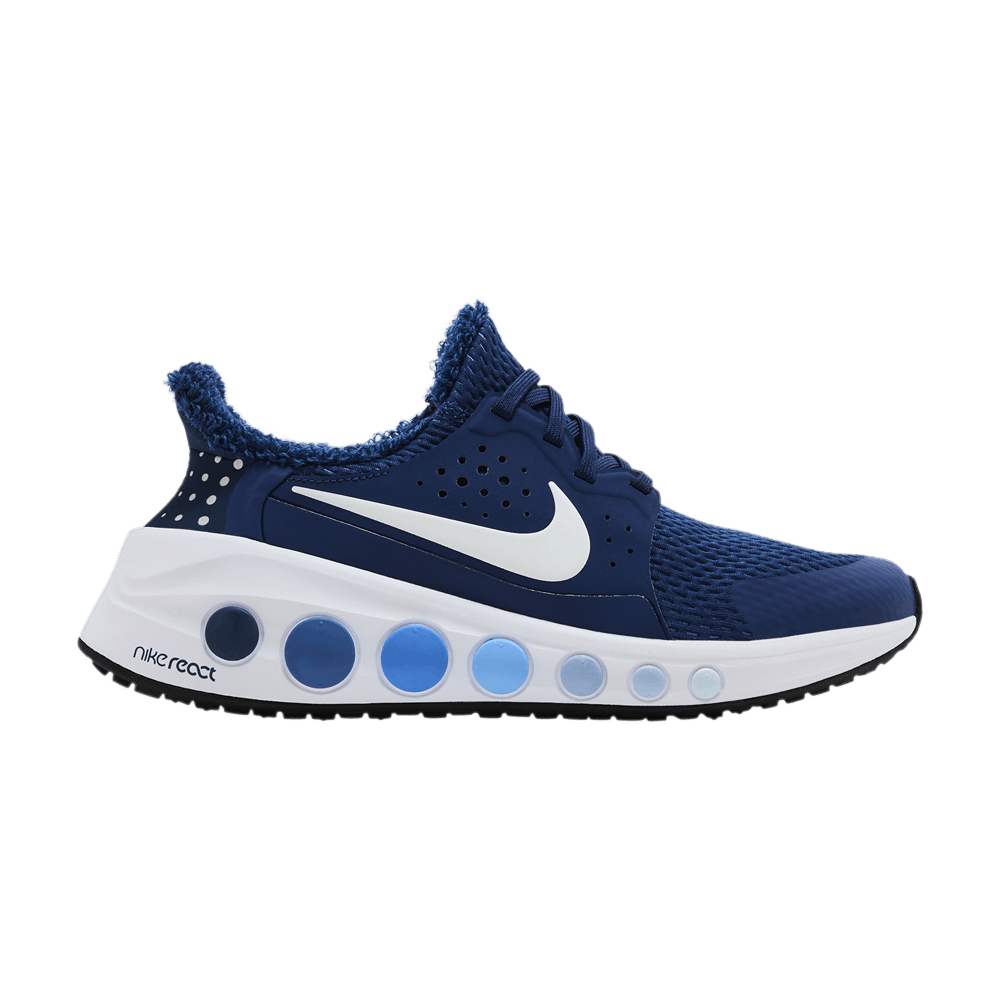 nike cruzrone triple black