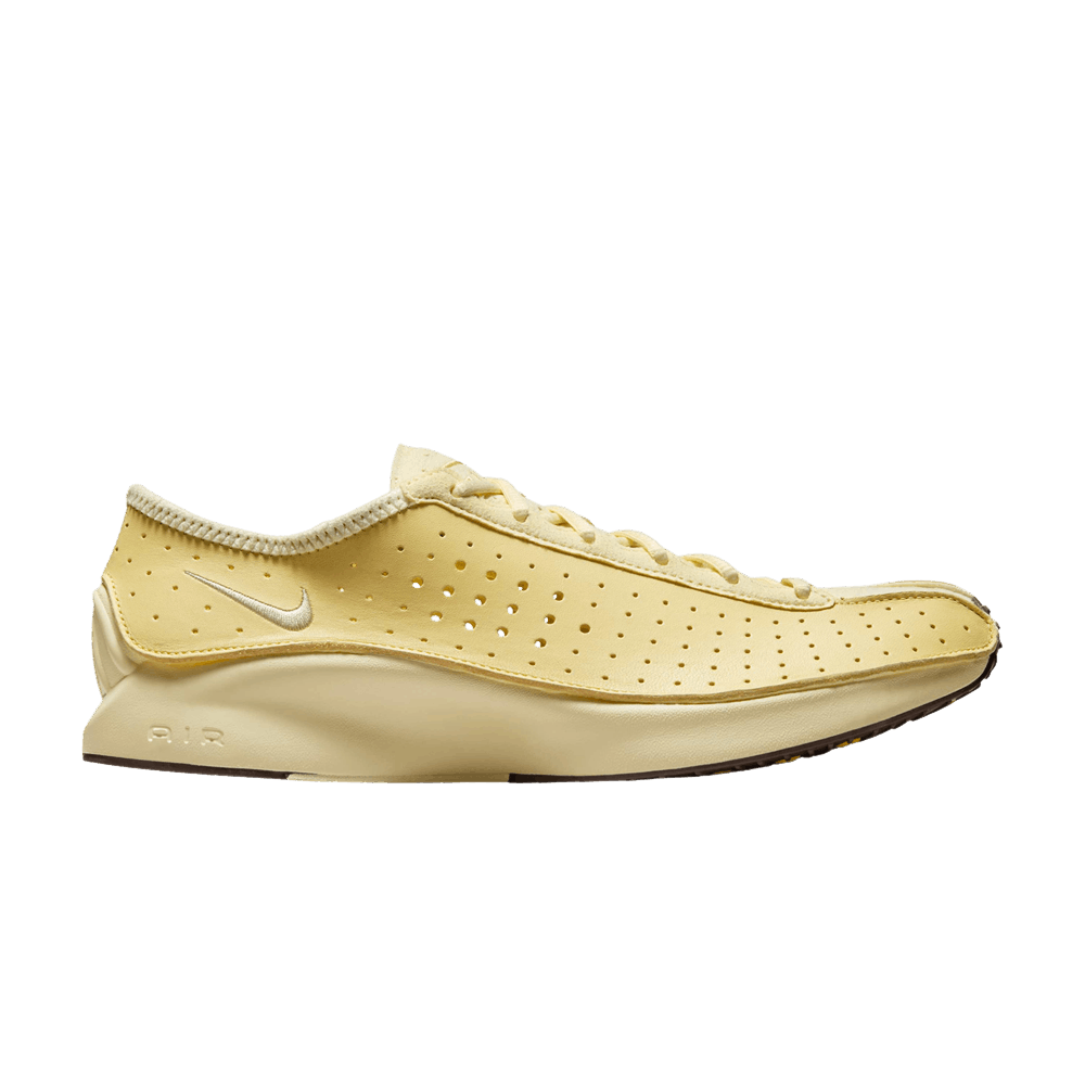 Nike Wmns Air Superfly 'Soft Yellow'