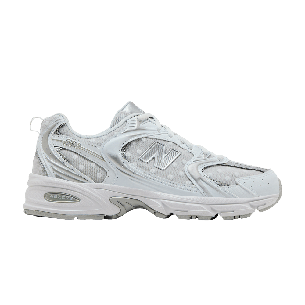 ほるみぃ　 Buy New Balance x Miu Miu 530 SL 'Silver Metallic' - 5E165E