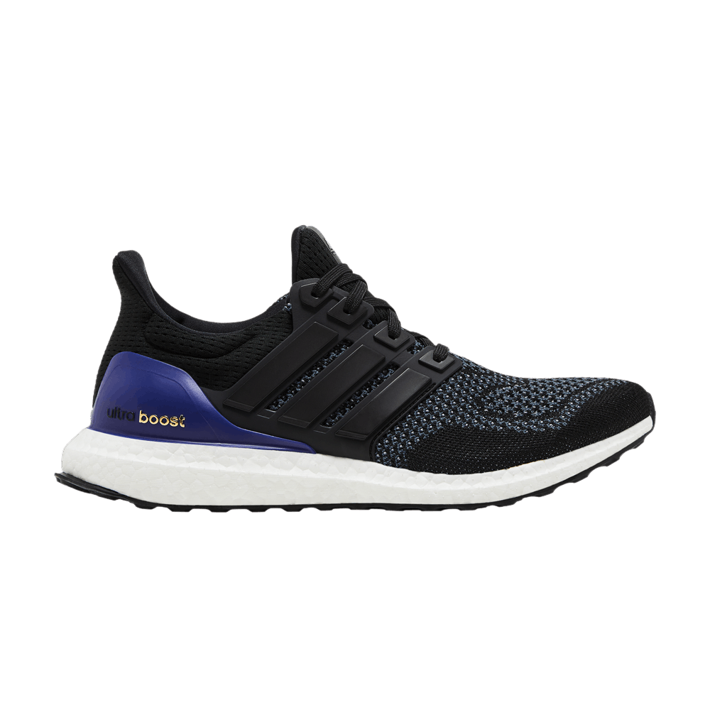 adidas gazelle silver green womens Adidas UltraBoost Light 22 Women's