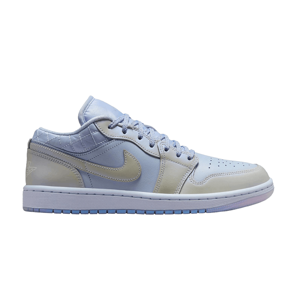 【AJ1 】　PIAAライト Womens Air Jordan 1 Low SE Ghost Sail Pure Platinum IM5129-010