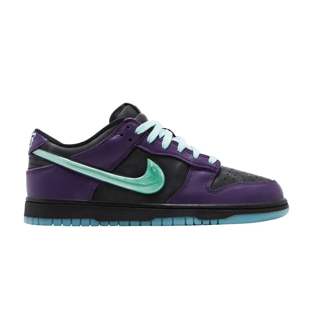 Buy Undefeated x Nike Dunk Low 'Dunk vs AF1' - DO9329 001 | GOAT