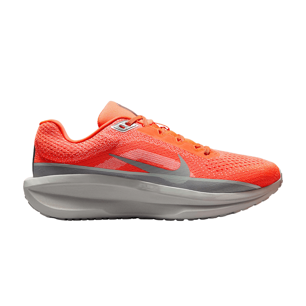 Nike Wmns Zoom Winflo 11 'Hyper Crimson'