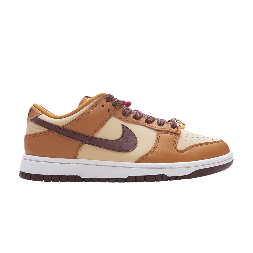 Nike Wmns Dunk Low SE 'Desert Ochre Fauna Brown'