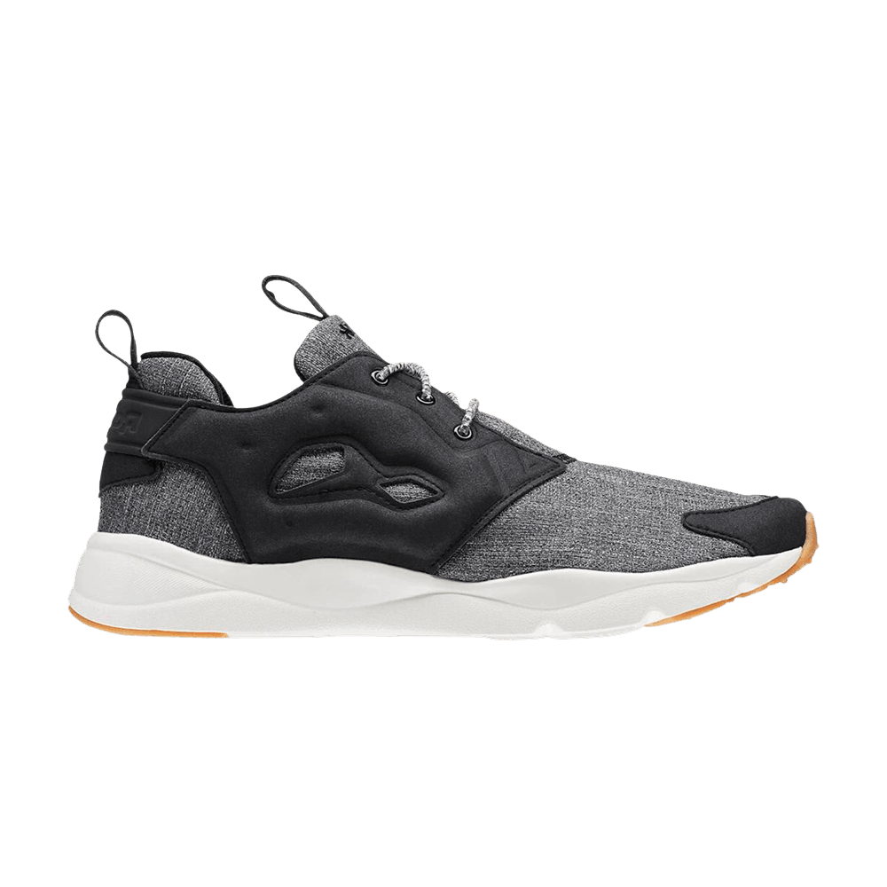 Reebok Furylite Refine 'Black Chalk Gum'