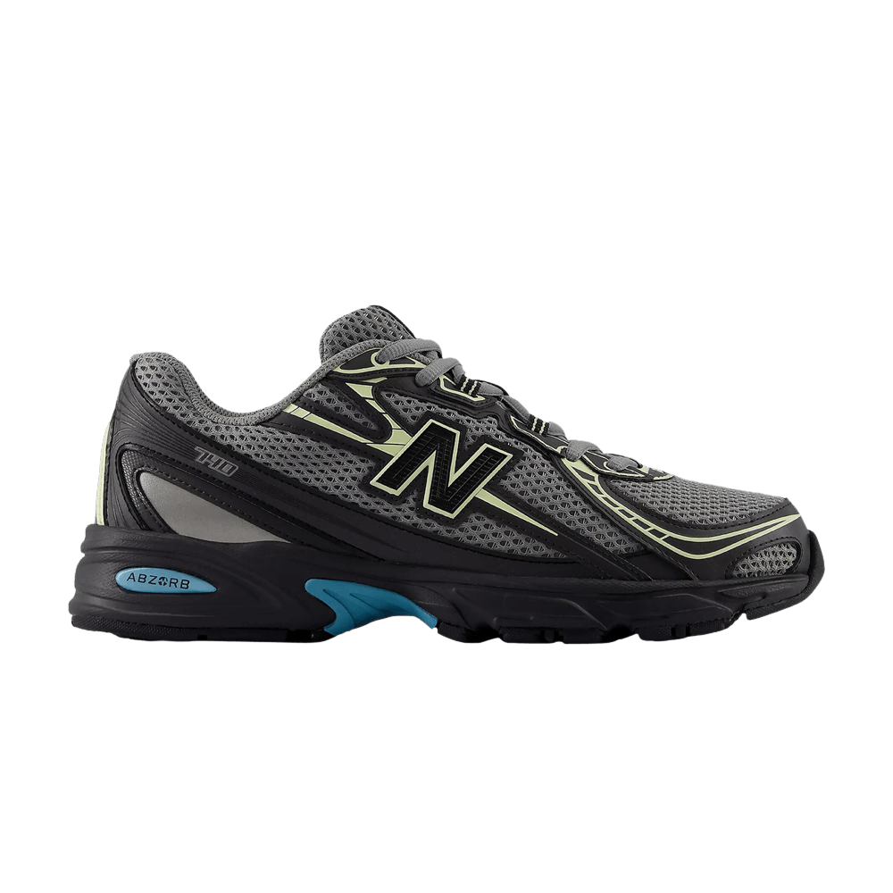 New Balance 740​ Night Lights