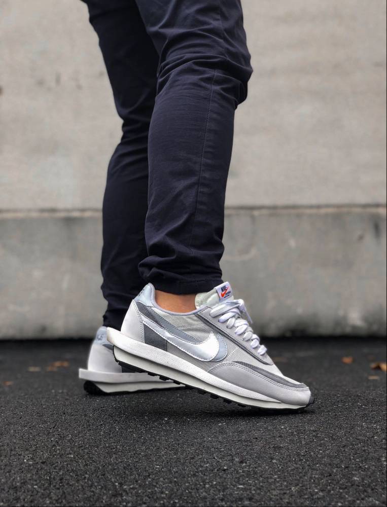 Sacai x LDWaffle 'Summit White' - Nike - BV0073 100 | GOAT