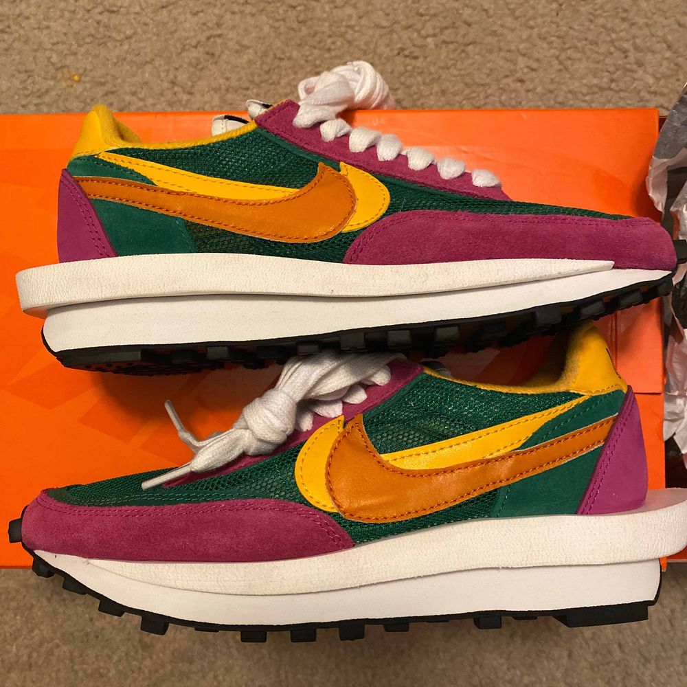 sacai pine green