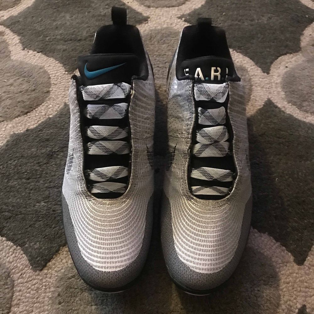 nike hyperadapt 1.0 metallic silver