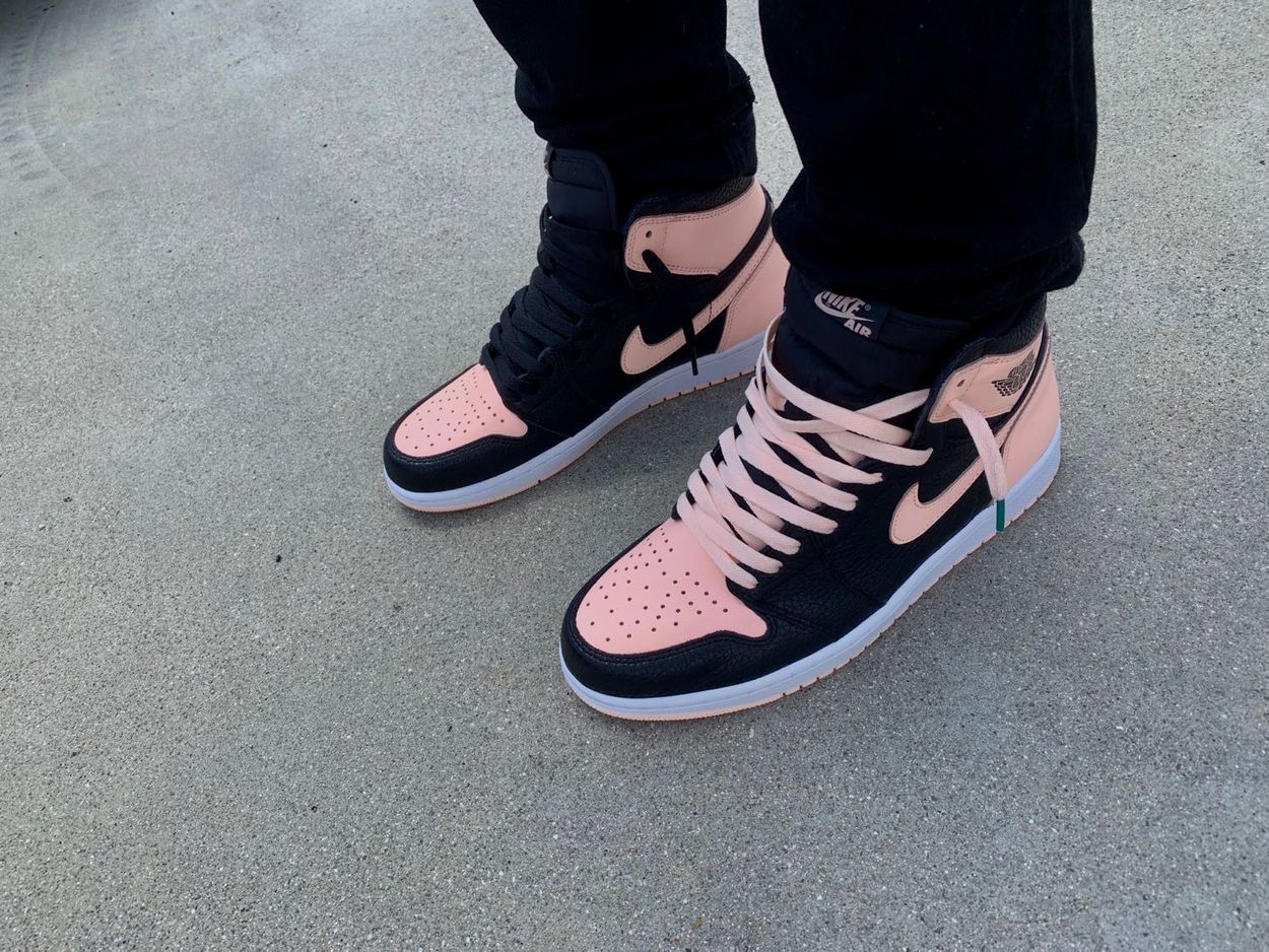 crimson tint jordan 1 goat