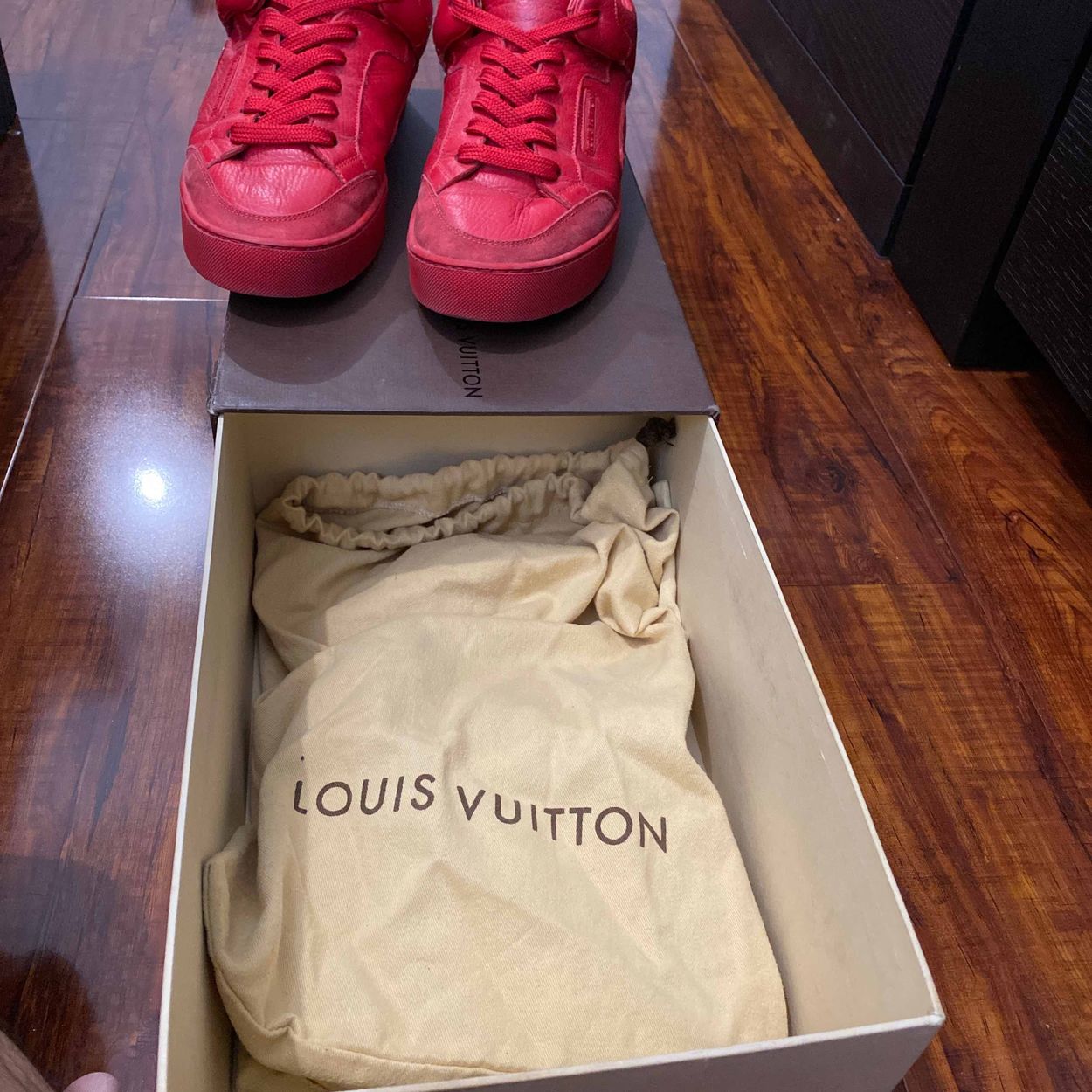 louis vuitton x kanye west