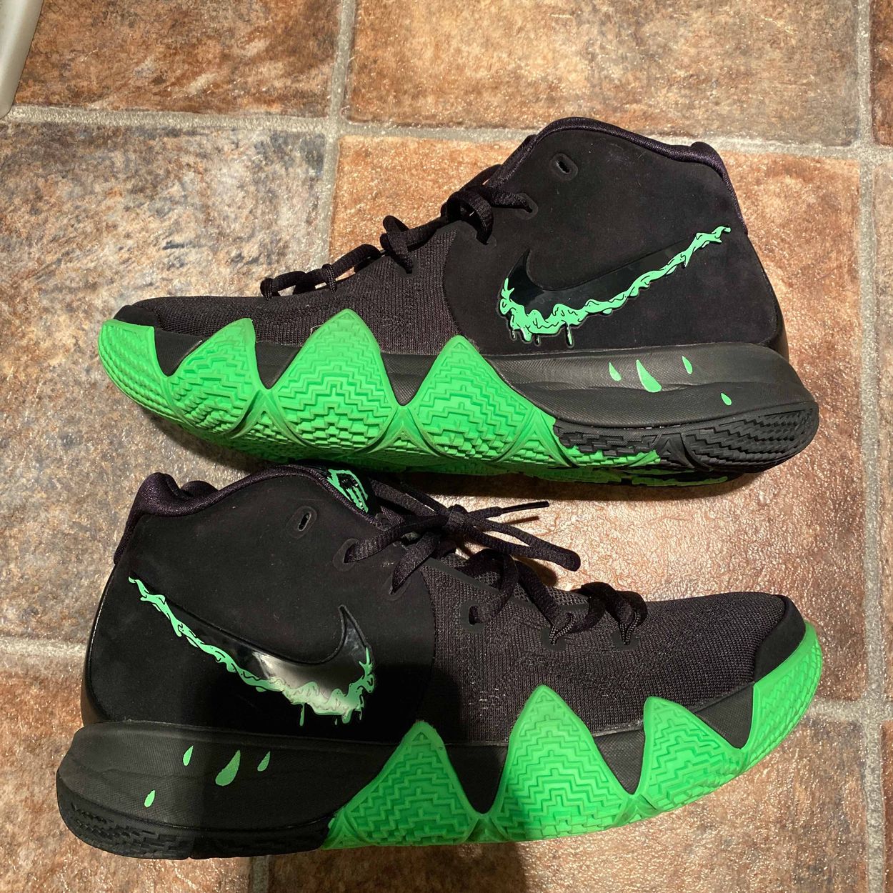 kyrie 4 halloween orange