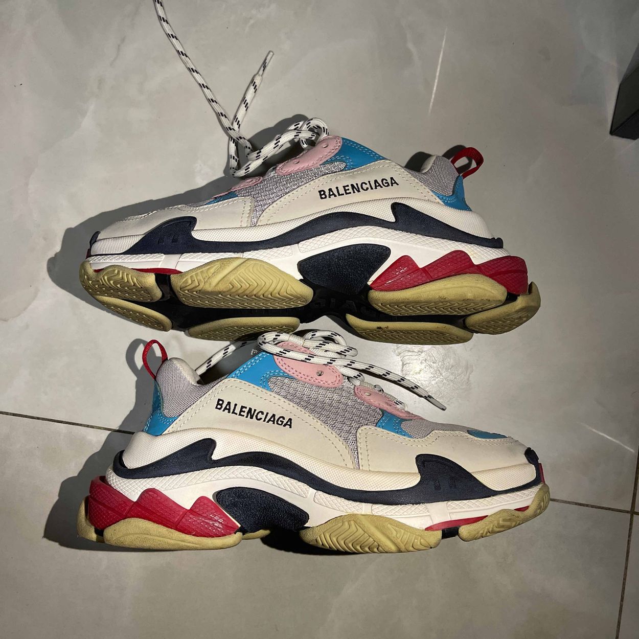 balenciaga white blue pink