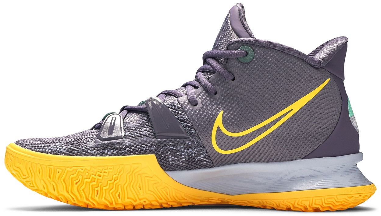 daybreak kyrie 7