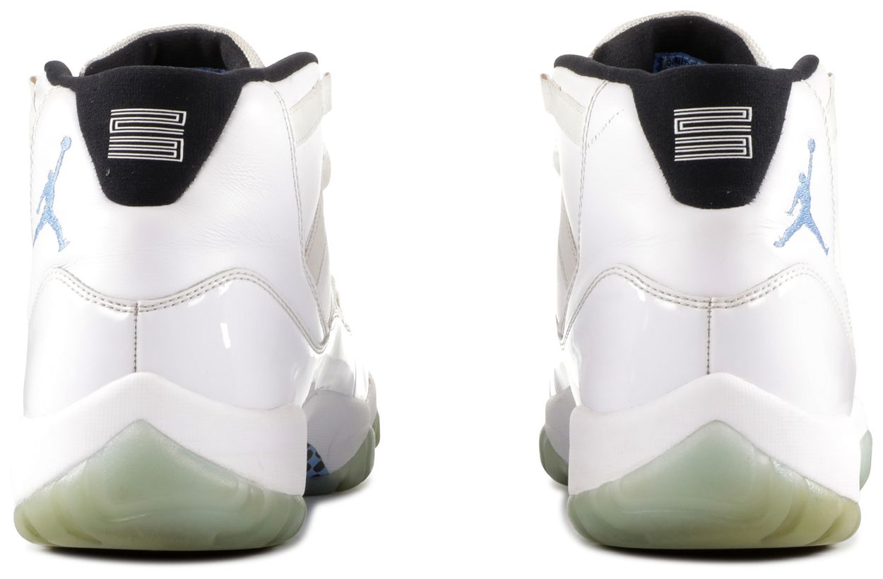 legend blue 11 low goat