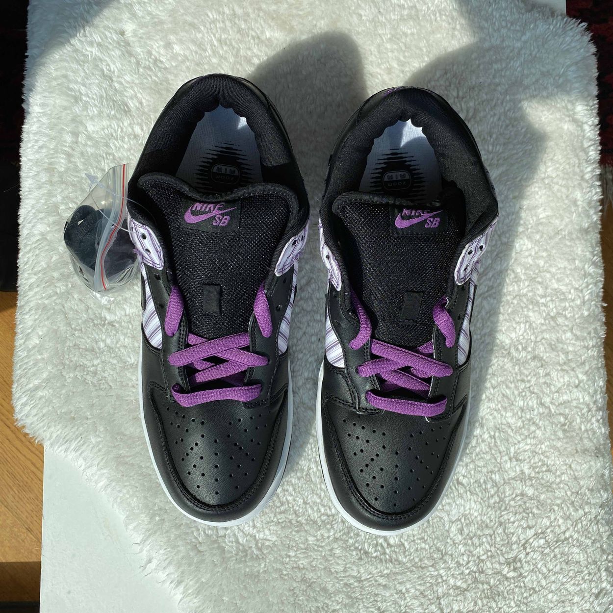 nike dunk sb low avenger purple