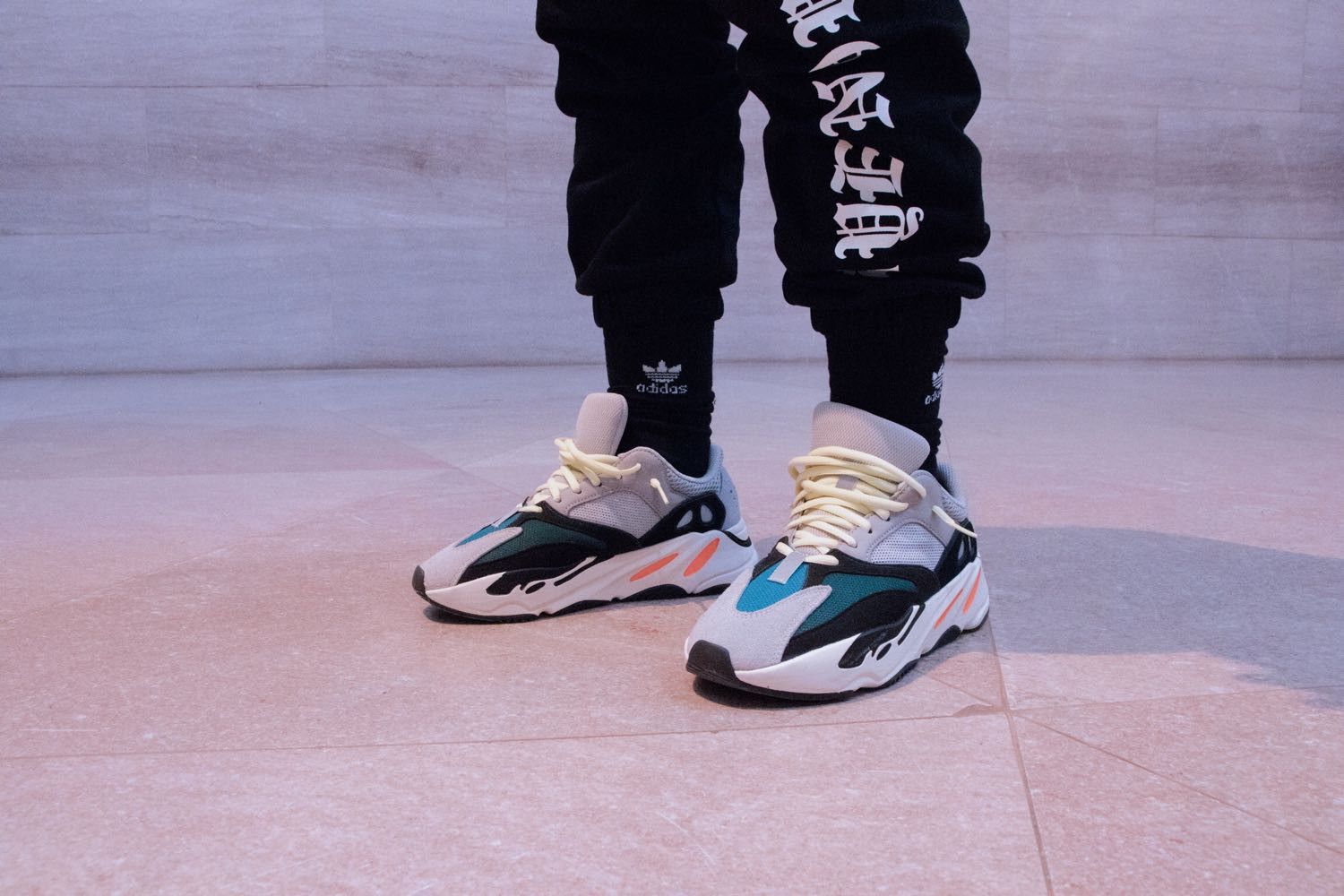 adidas yeezy boost 700 wave runner grey b75571