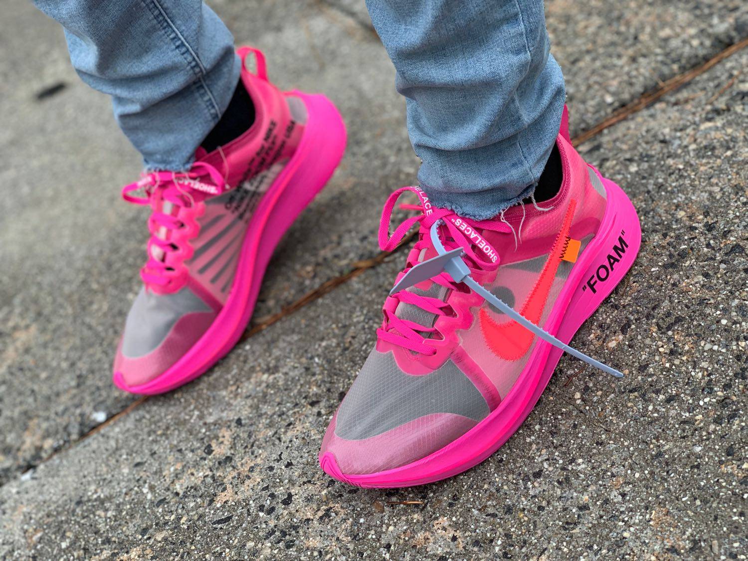 Off-White x Zoom Fly SP 'Tulip Pink' - Nike - AJ4588 600 | GOAT