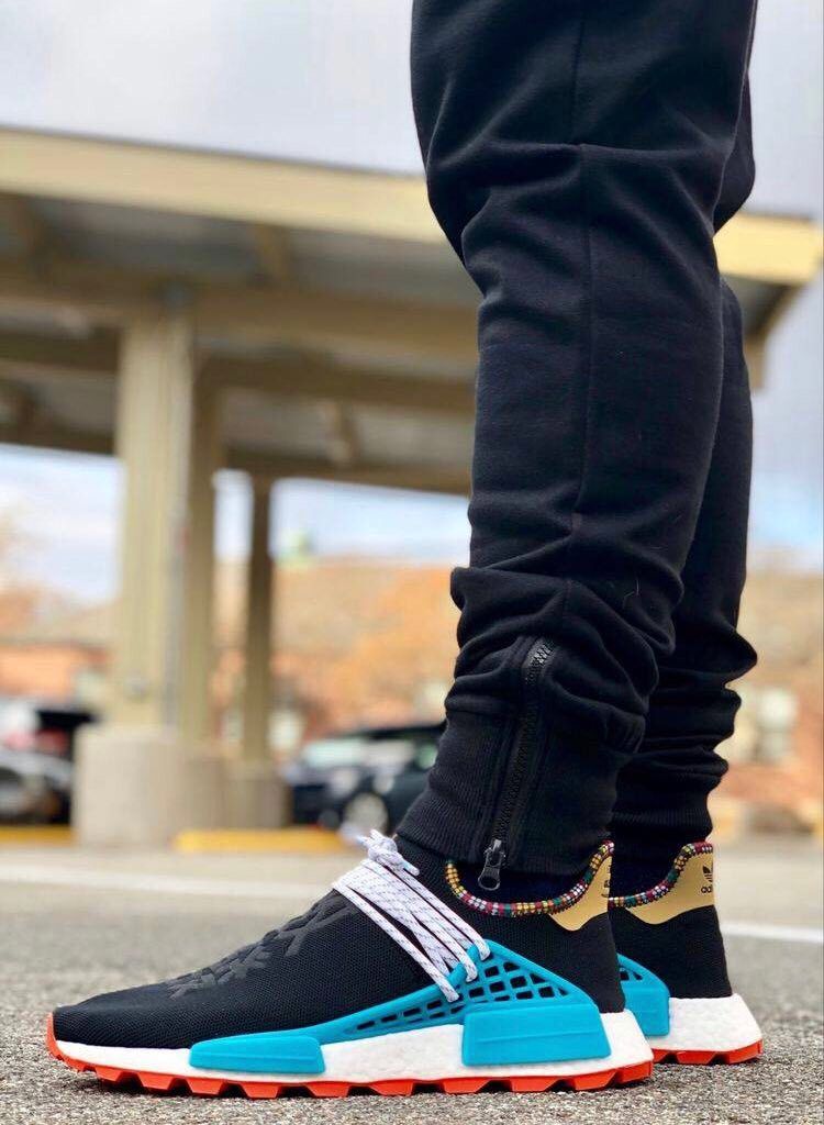 human race inspiration pack on feet