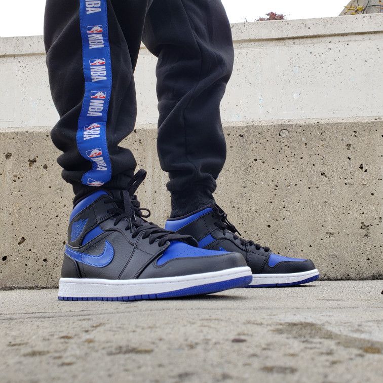 aj 1 mid royal toe