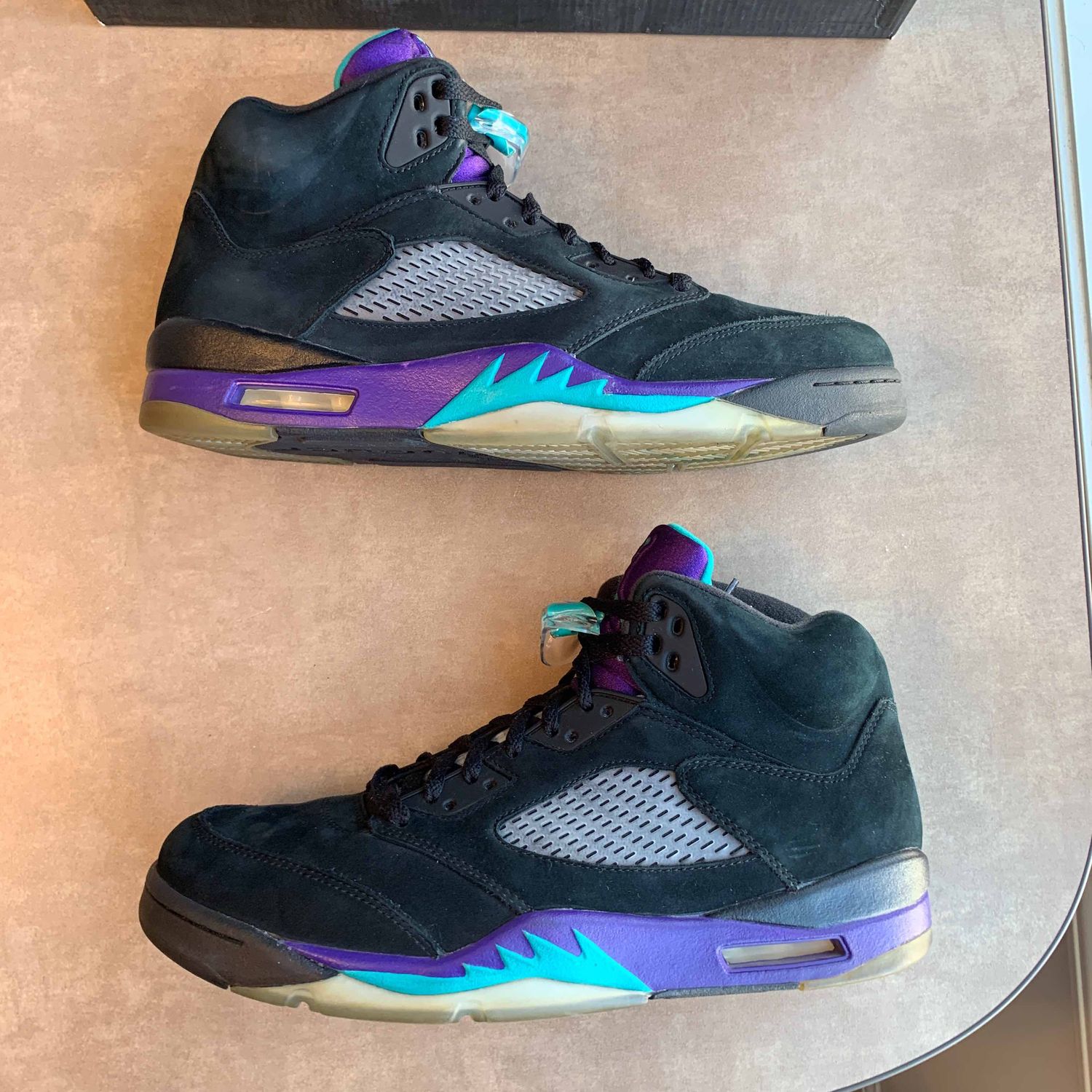 Air Jordan 5 Retro 'Black Grape' Air Jordan 136027 007 GOAT