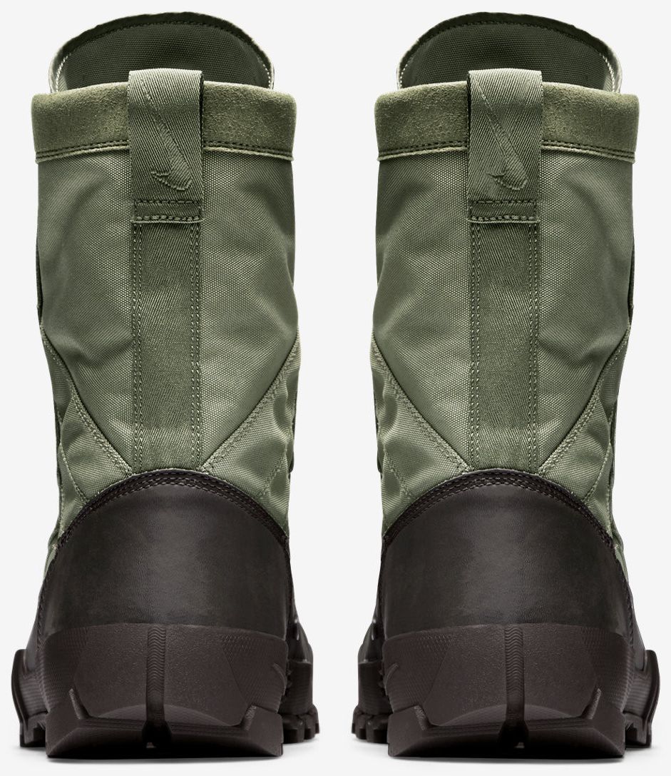 nike jungle boots