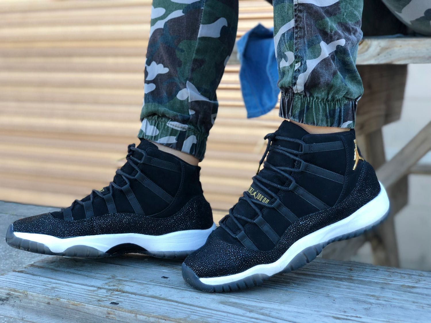 jordan retro 11 heiress black