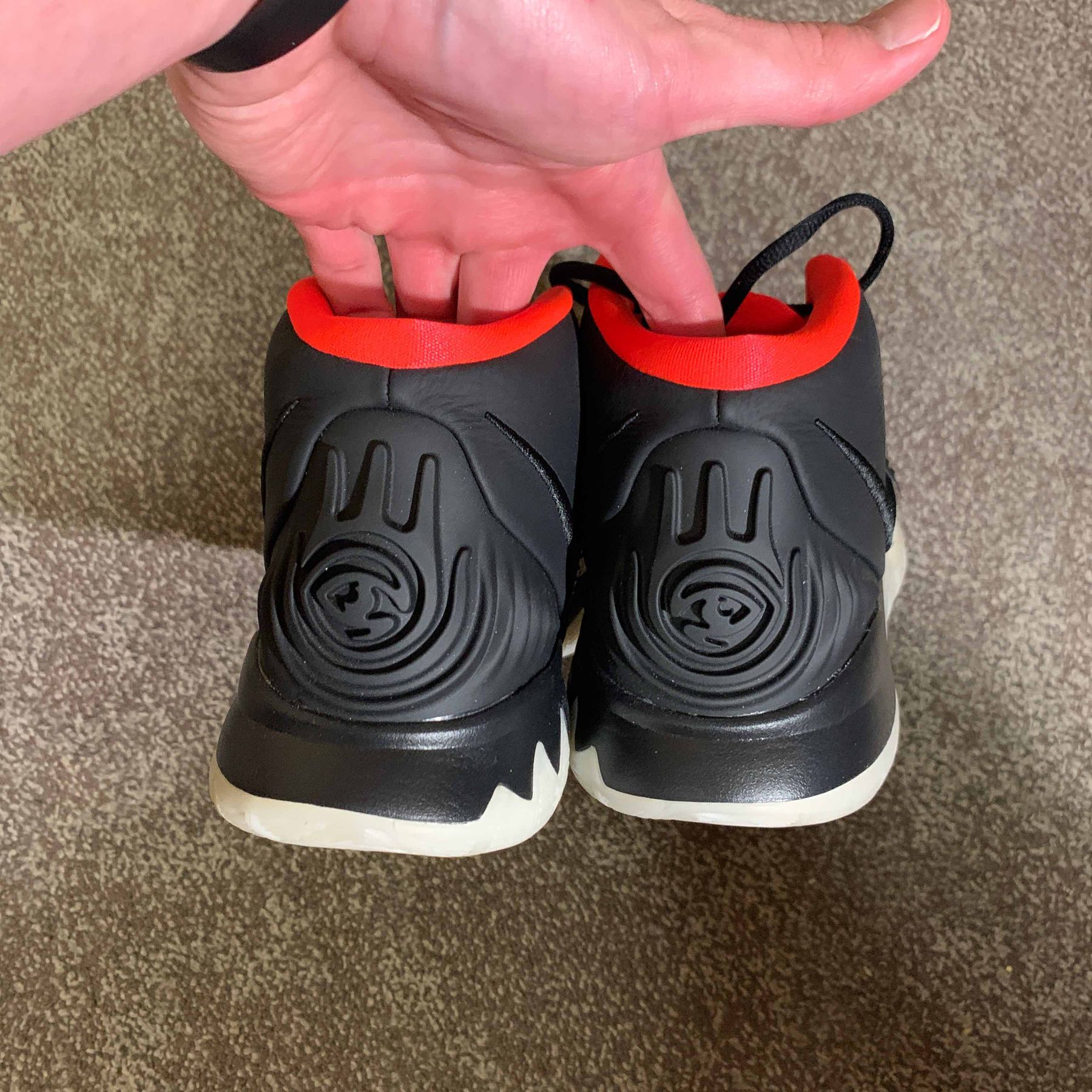 kyrie 6 solar