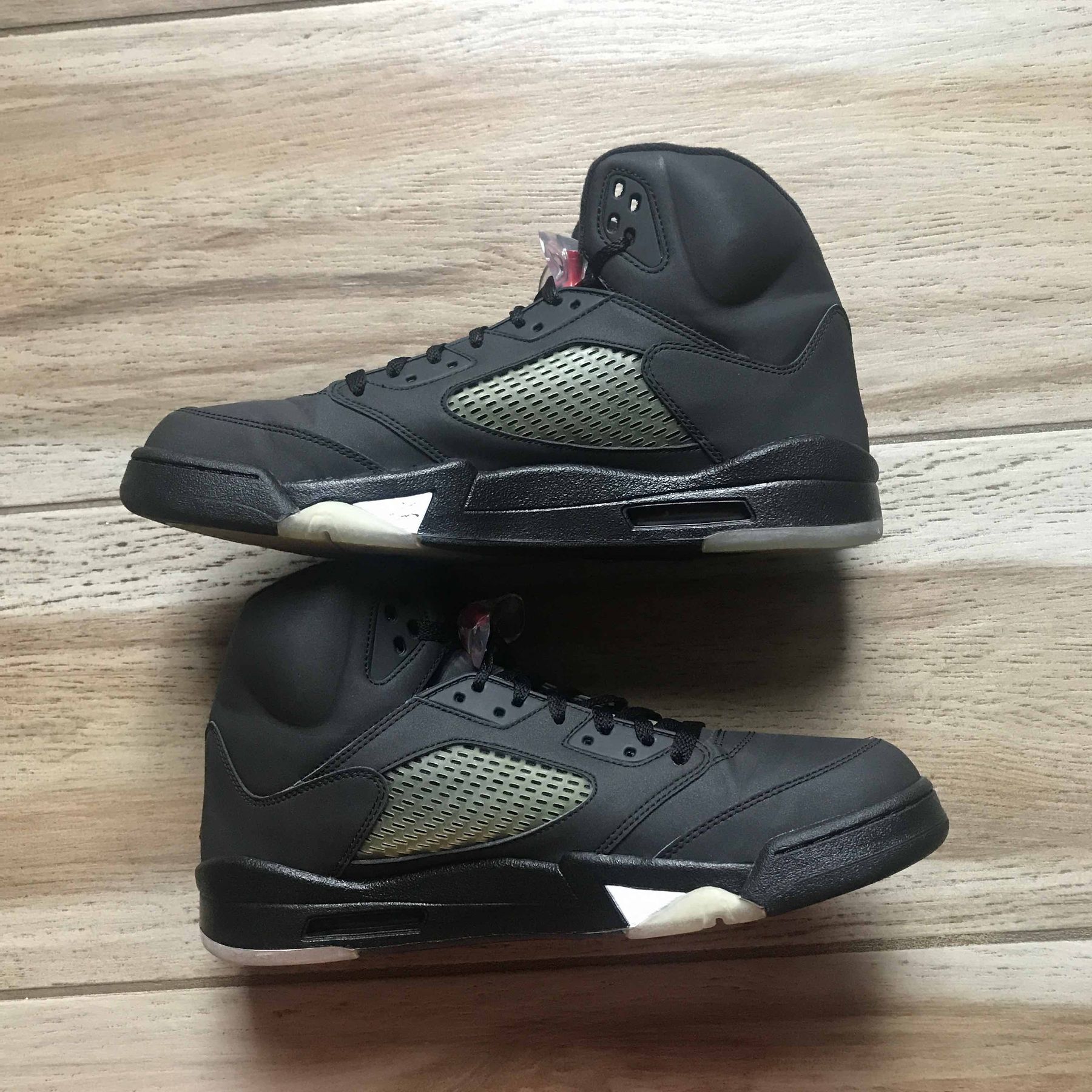 jordan 5s raging bulls