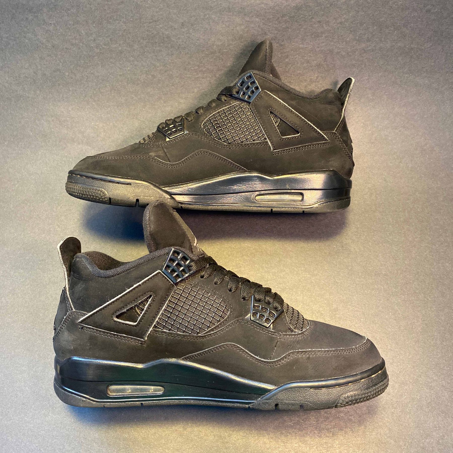 black cats 4s goat