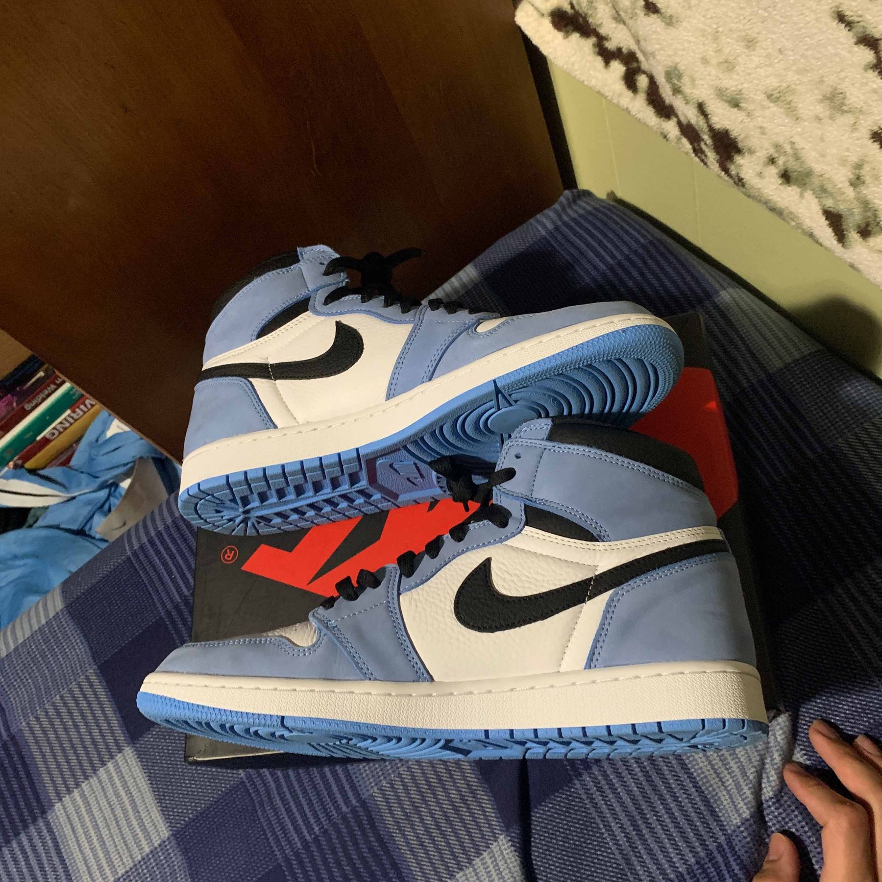 university blue 1s goat