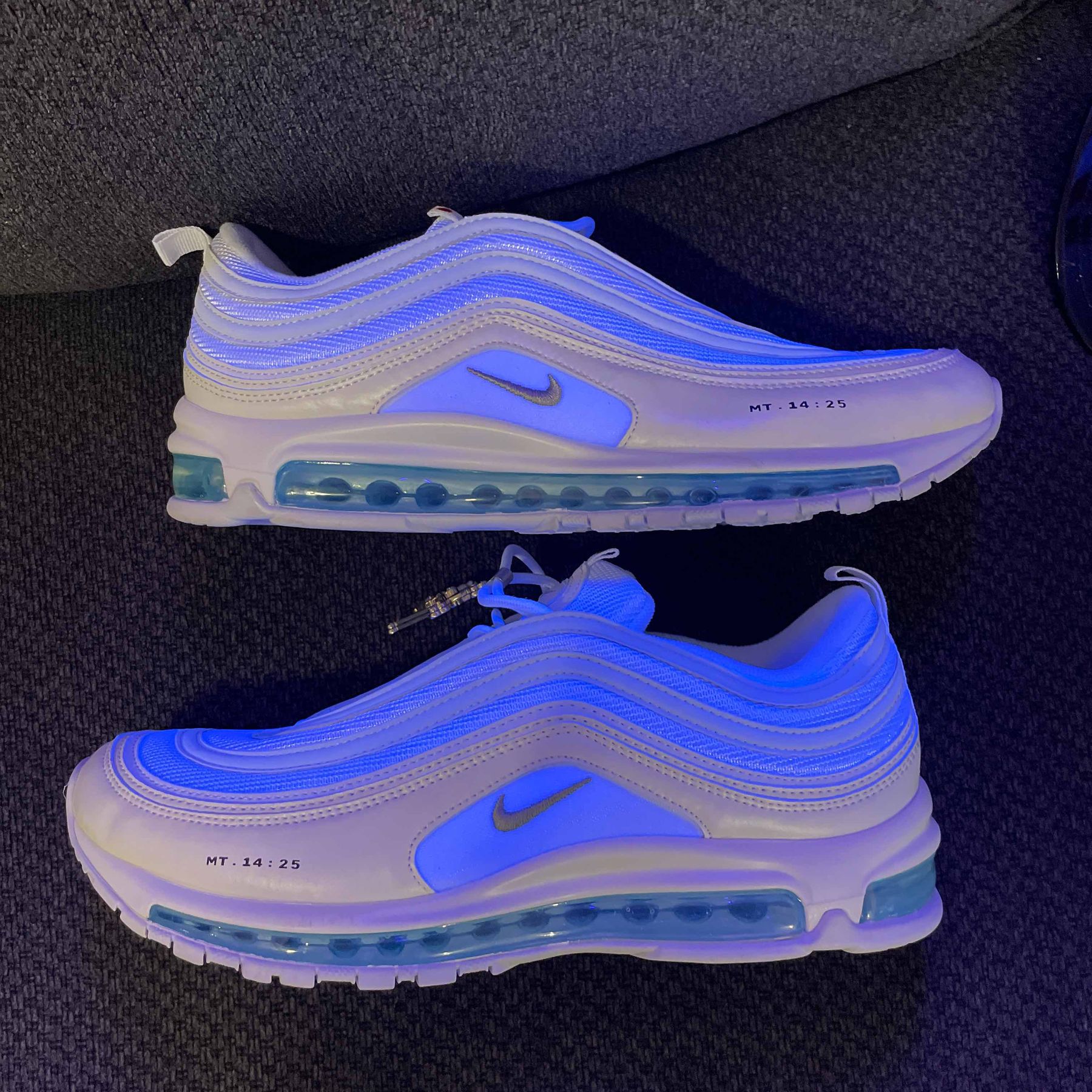 air max jesus 97