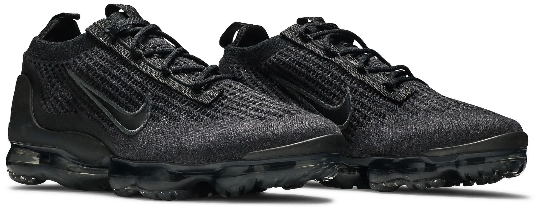 flyknit triple black