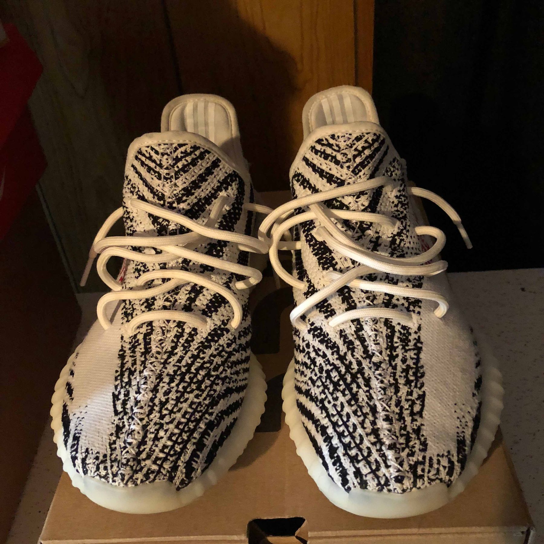 Yeezy Boost 350 V2 'Zebra' - adidas - CP9654 | GOAT