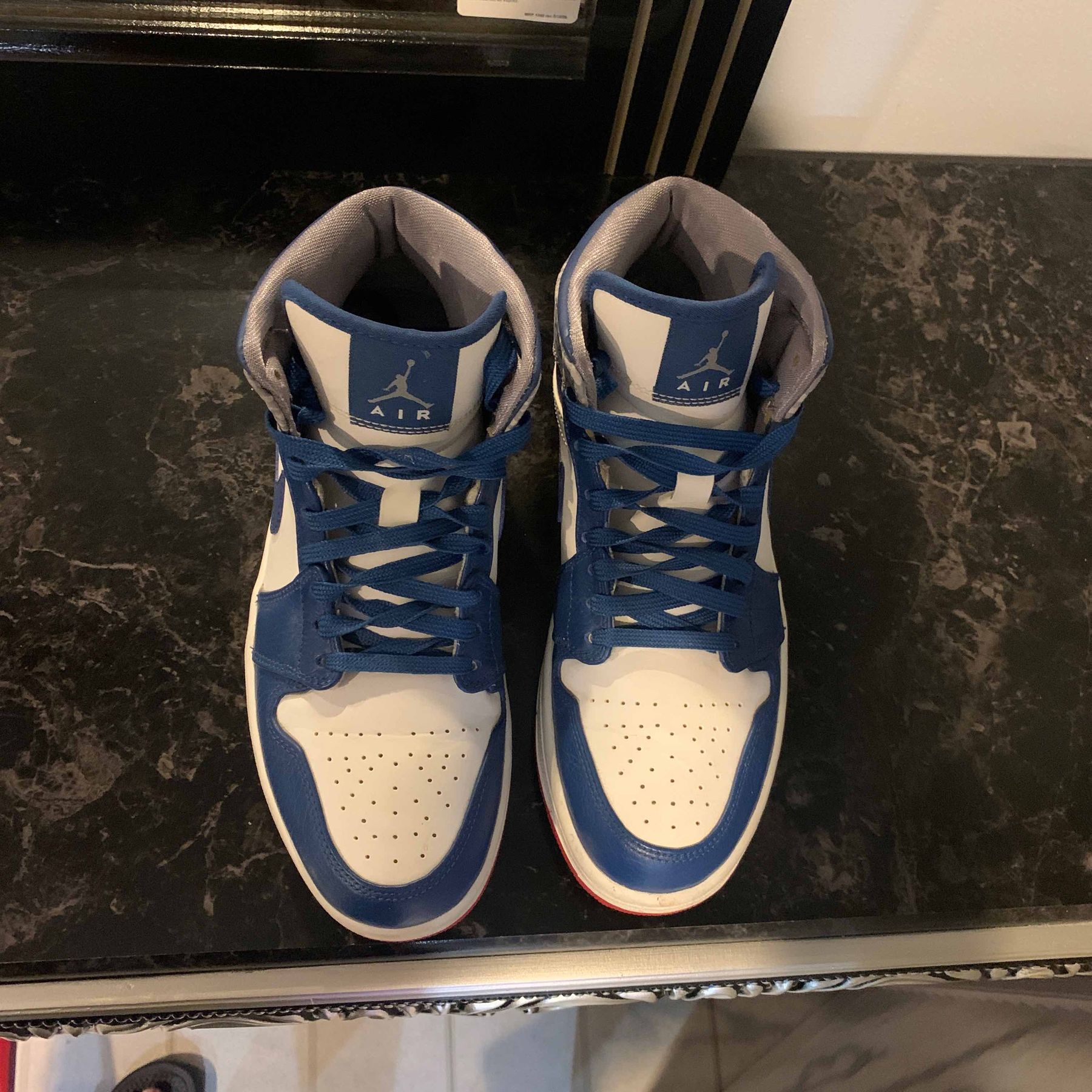 marina blue jordan 1 goat