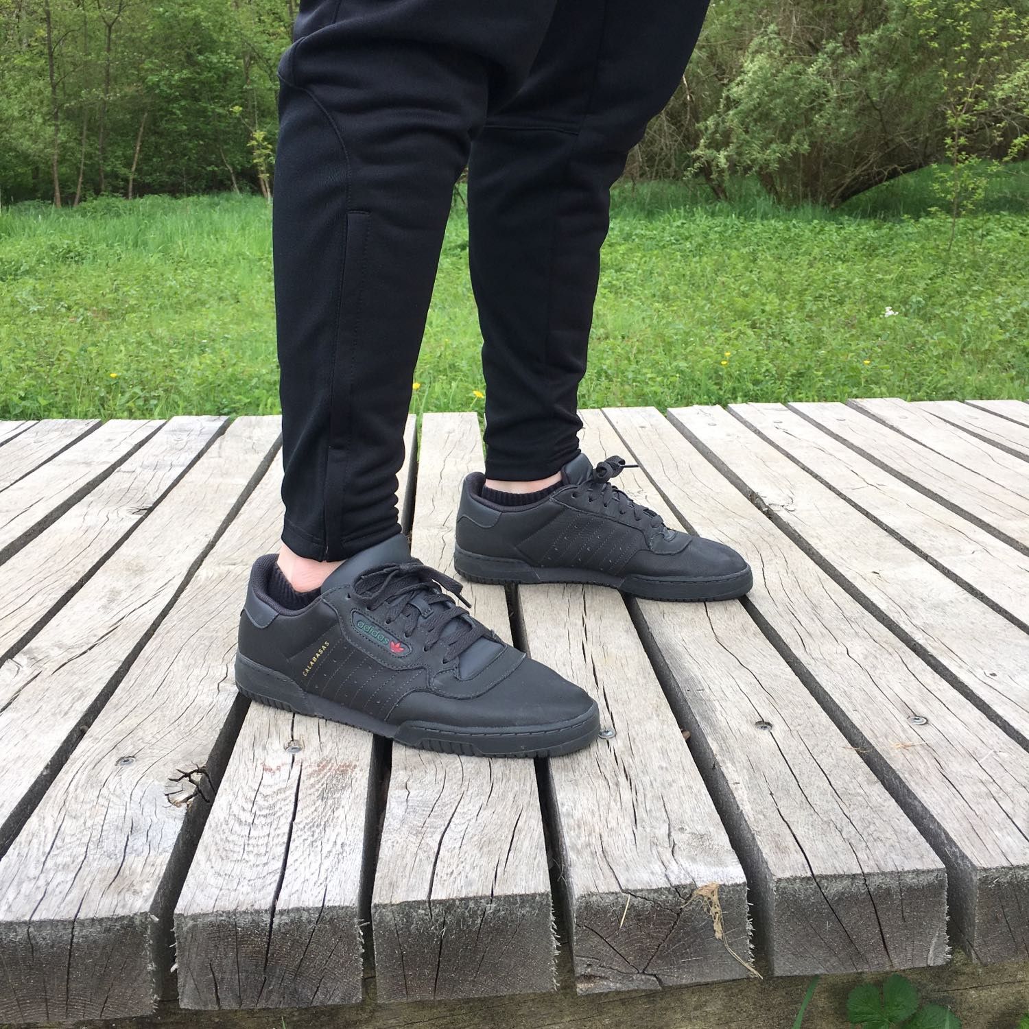 yeezy calabasas pants black