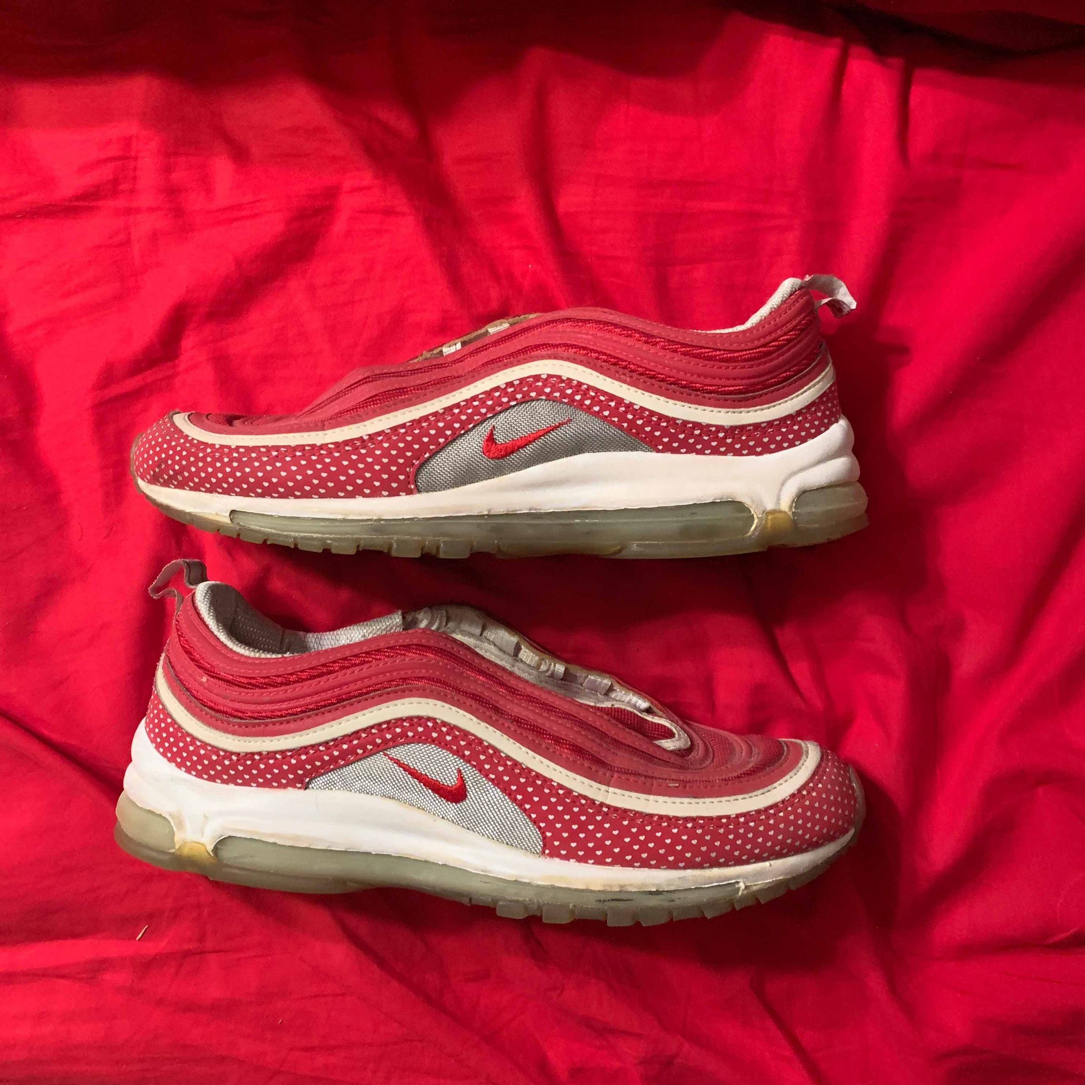 womens air max 97 valentine's day
