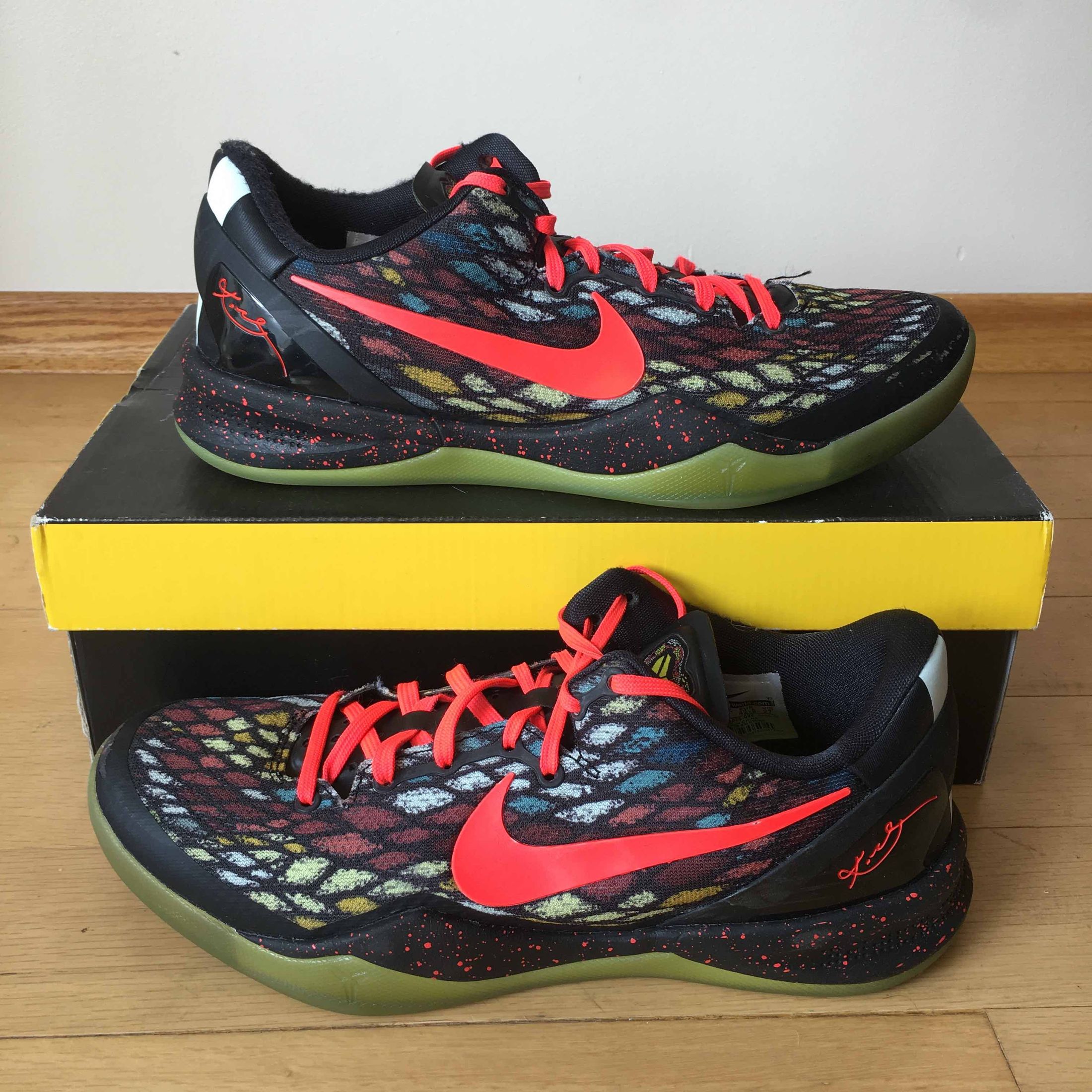 Kobe 8 System 'Christmas' Nike 555035 030 GOAT