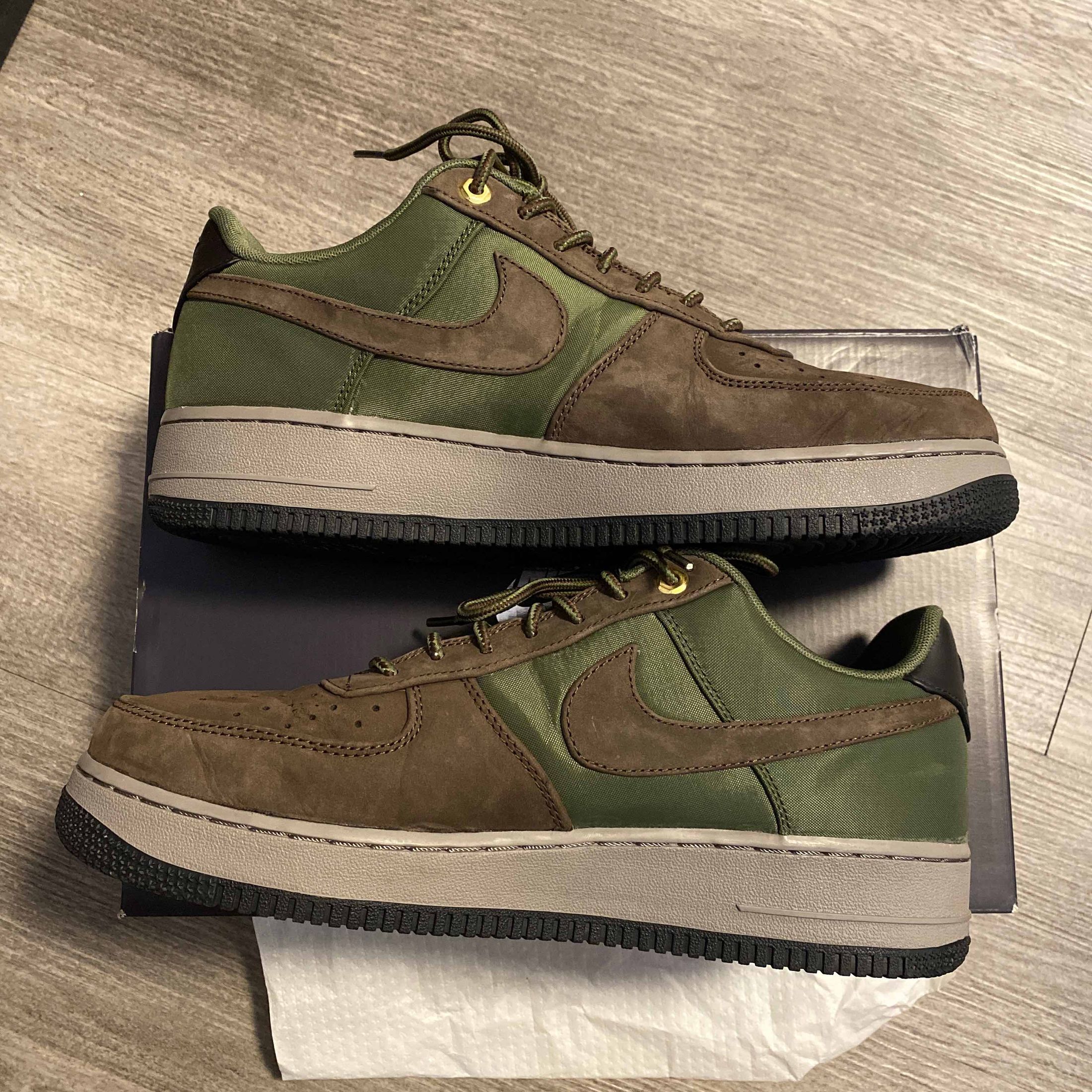 beef and broccoli nike boots