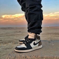 mocha 1s goat