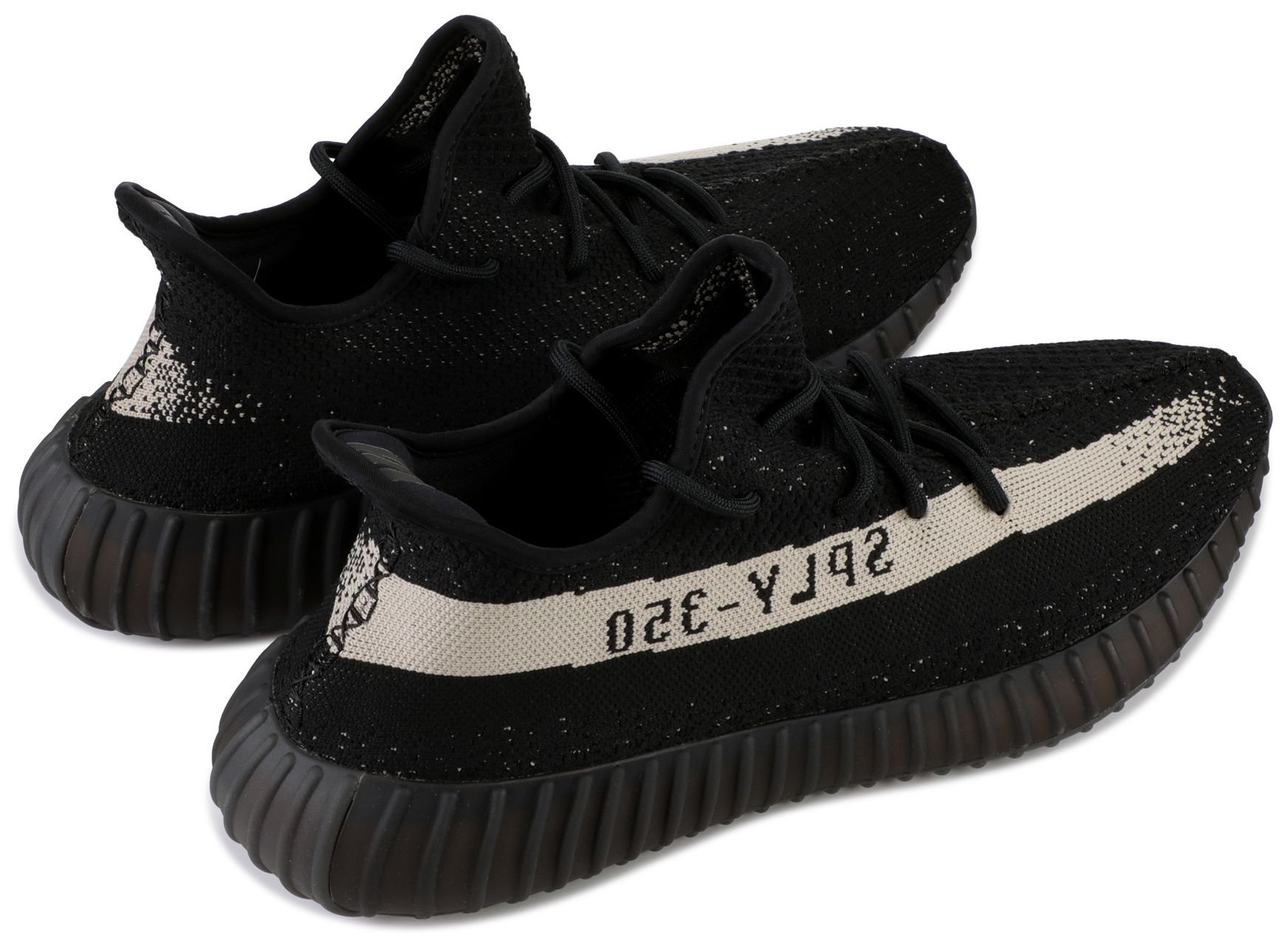 Yeezy Boost 350 V2 'Oreo' - adidas - BY1604 | GOAT