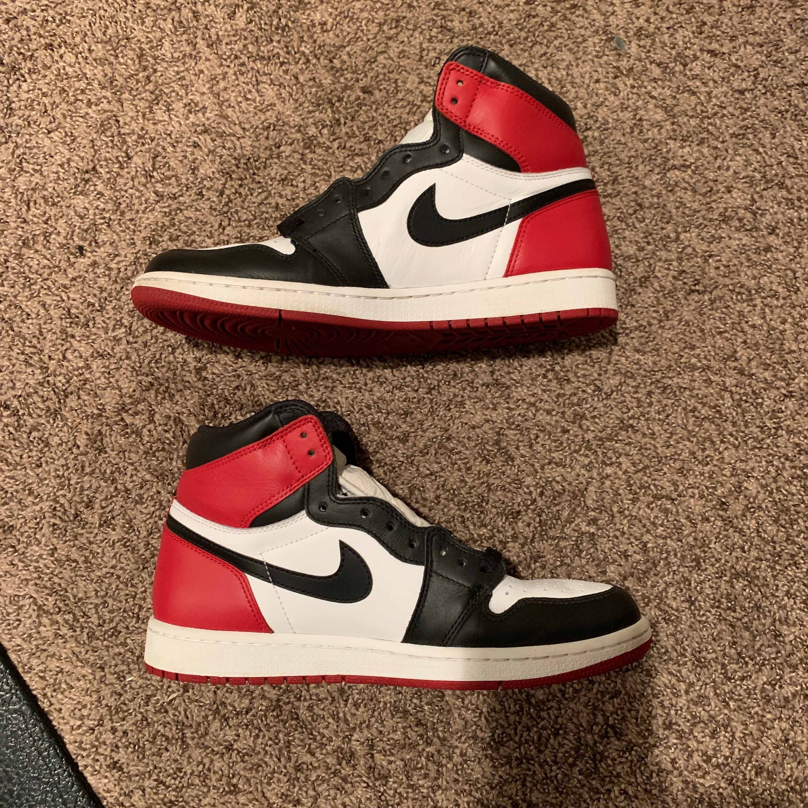 Air Jordan 1 Retro High OG 'Black Toe' 2016 - Air Jordan - 555088 125 ...